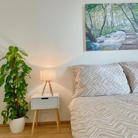 Bright Modern Flat With Balcony Apartman Bécs Kültér fotó